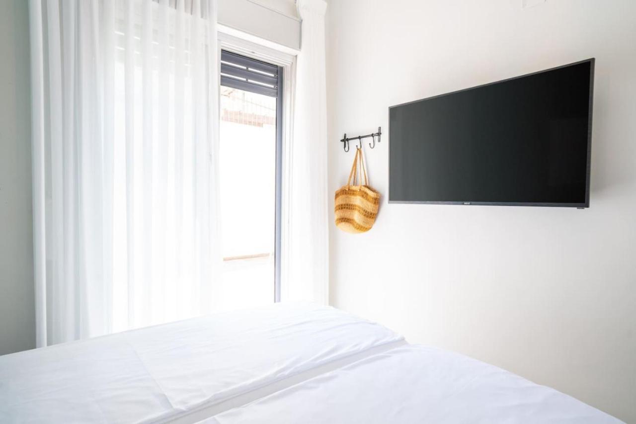 Tranquil Stay Near The Beach By Sea N' Rent Нахария Екстериор снимка