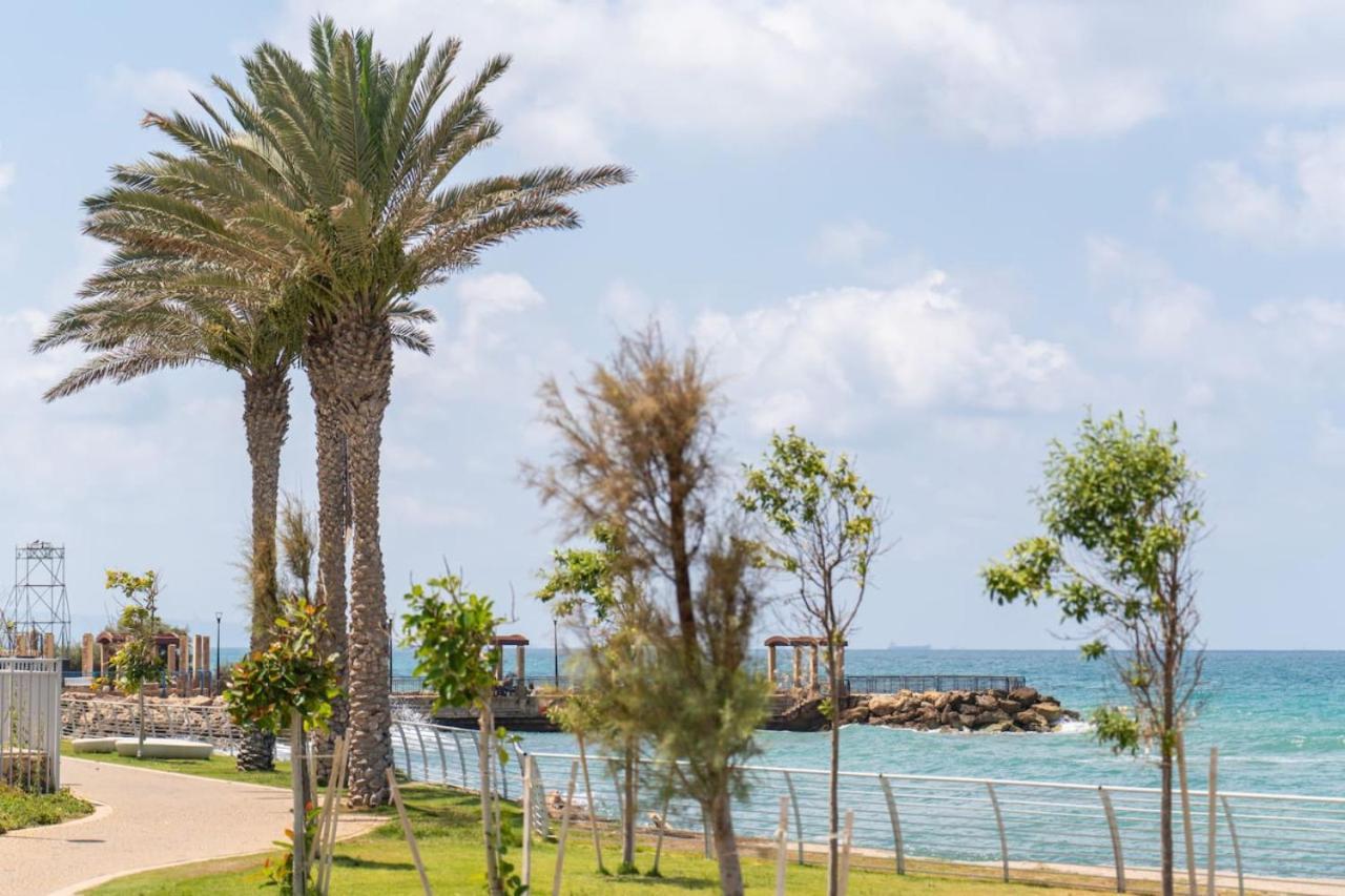 Tranquil Stay Near The Beach By Sea N' Rent Нахария Екстериор снимка